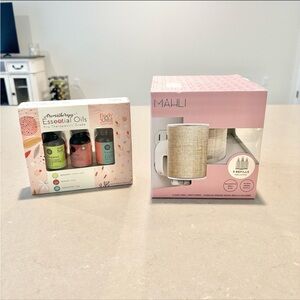 New Aromatherapy Bundle Essential Oils Set + Mahli Wall Plug Diffuser